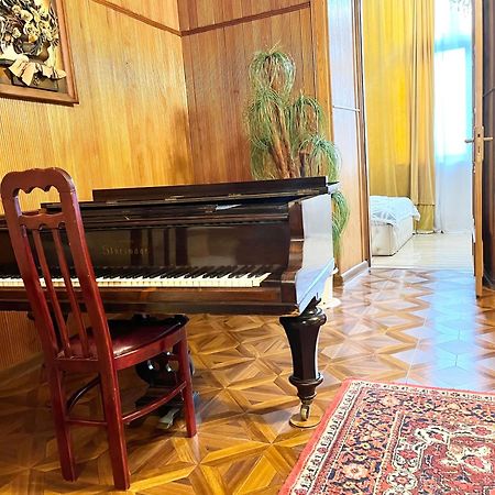 Town Center Rustaveli Aparthotel تبليسي المظهر الخارجي الصورة