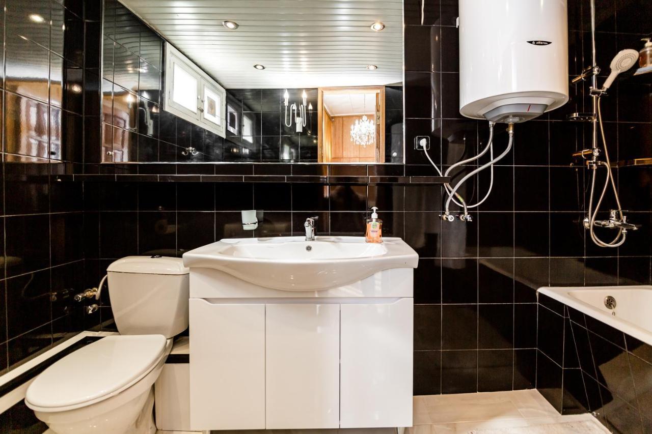 Town Center Rustaveli Aparthotel تبليسي المظهر الخارجي الصورة
