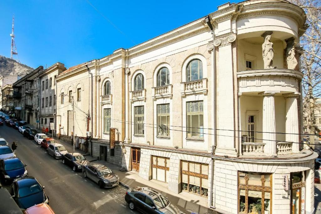 Town Center Rustaveli Aparthotel تبليسي المظهر الخارجي الصورة